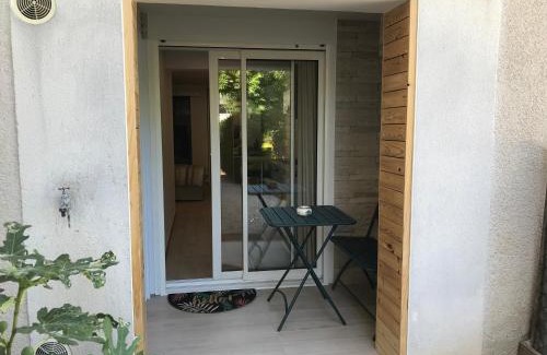 Brive-la-Gaillarde House | Studio neuf de 24m²
