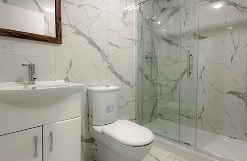 Kings Cross St. Pancras Apartment | Studio next to king cross A