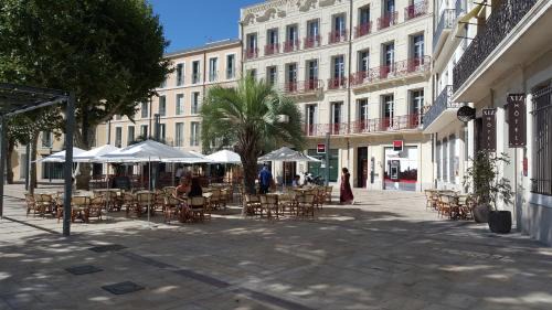 Beziers City Centre Apartment | Studio Non Fumeur 38m2 calme, confort, ascenseur