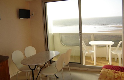 Notre-Dame-de-Monts Apartment | Studio Notre-Dame-de-Monts, 1 pièce, 2 personnes - FR-1-540-94