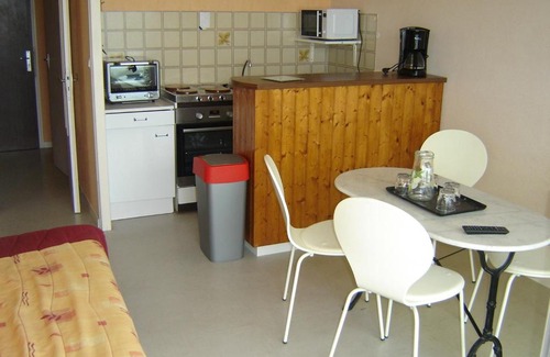 Notre-Dame-de-Monts Apartment | Studio Notre-Dame-de-Monts, 1 pièce, 2 personnes - FR-1-540-94