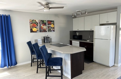 Lake Park Apartment | Studio on a second floor with huge private back yard