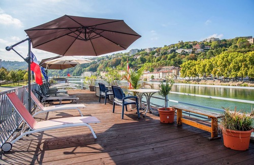 2nd Arrondissement Apartment | Studio Péniche au coeur de Lyon pour 2 personnes, insolite et calme