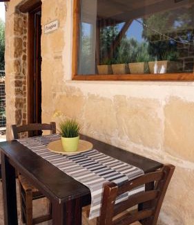 Faistos Apartment | Studio Panagiota - Oasis holiday houses