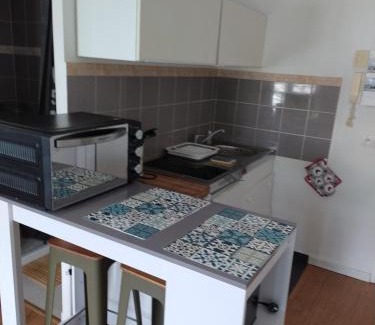 Sevres Apartment | Studio Pont de Sèvres bien situé