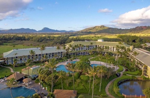 Hanamaulu House | Studio Pool Ocean 1 Double Bed at Kauai Beach Resort