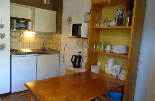 Bourg-Saint-Maurice Apartment | Studio pour 3 personnes avec piscine et proche funiculaire - FR-1-411-279