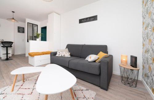 Vannes Apartment | Studio Proche Port Terrasse et Wifi