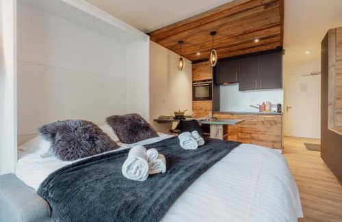Noes Apartment | Studio rénové et élégant en plein centre