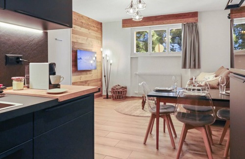 Lens Apartment | Studio Rénové Proche du Centre