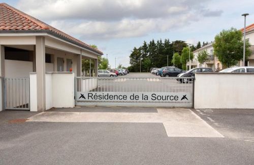 Les Moutiers-en-Retz Apartment | Studio Résidence de la Source by Interhome