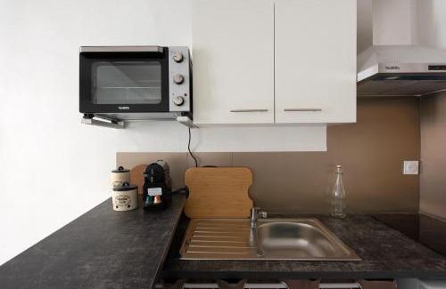 La Fare-les-Oliviers Apartment | Studio Romarin