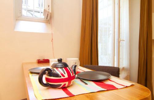 6th Arrondissement Apartment | Studio Saint Sulpice