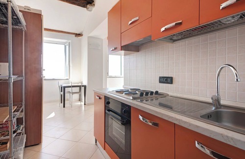 Bonassola Apartment | Studio "Serra Monolocale" with Terrace & A/C