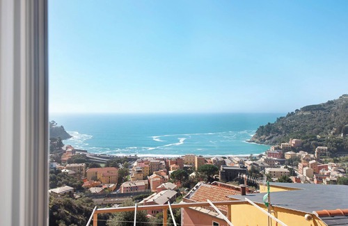 Bonassola Apartment | Studio "Serra Monolocale" with Terrace & A/C