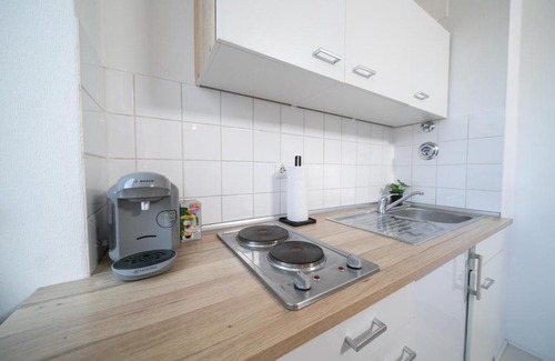 Furth-Sud Apartment | Studio Shiny - Zentral mit Balkon - Messe - Küche