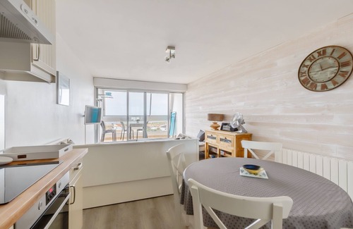 Saint-Jean-de-Monts Apartment | Studio Soleil Couchant - Vue mer
