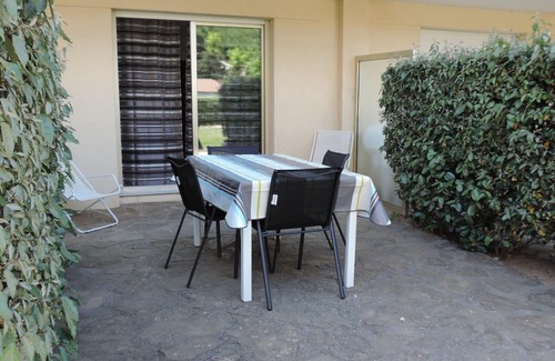 Le Lavandou Apartment | Studio terrace. 10metres priv