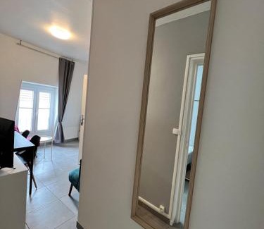 Meaux Apartment | Studio TK8 - Centre-Ville Meaux - Proche Disneyland
