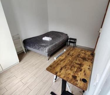 Aulnay-sous-Bois Apartment | Studio Tour Eiffel