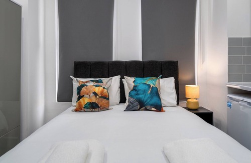 Walthamstow Apartment | Studio Unit in London Walthamstow
