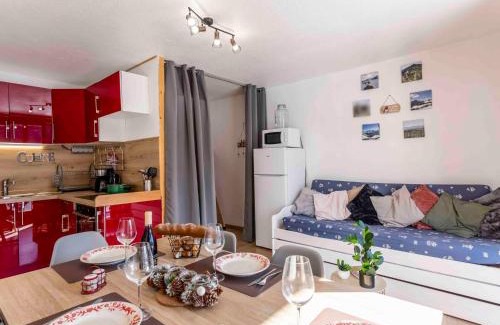 Le Corbier Apartment | Studio Vostok Zodiaque-91 by Interhome
