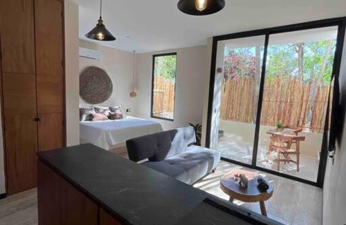 La Veleta Apartment | Studio w/Plunge Pool & Kitchen