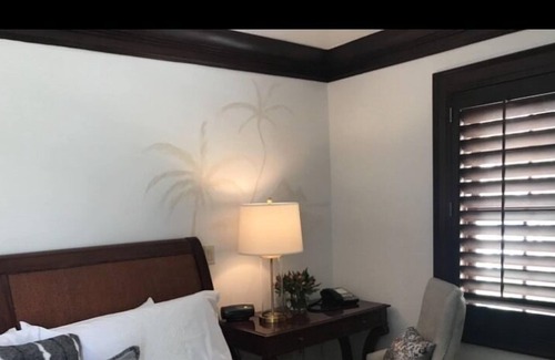 Palm Beach Condo | STUDIO with a TERRACE!! VERY PRIVATE.