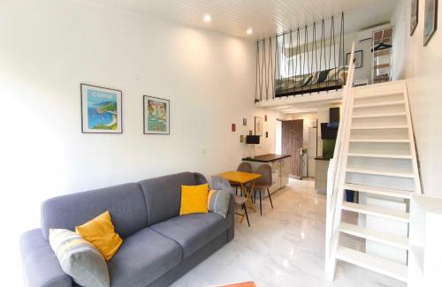 Calcatoggio Apartment | Studio with balcony and sea view