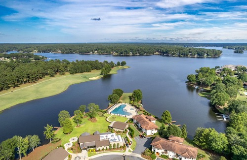 Lake Oconee Apartment | Studio with Golf Course Views