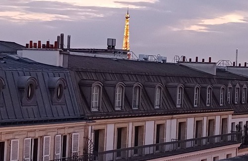 Quartier Saint-Georges Apartment | Studio with large terrace/Haussmann district - Opera