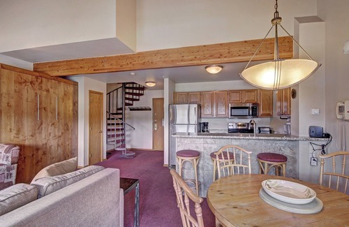 Historic District Condo | Studio with Loft In the heart of Breckenridge