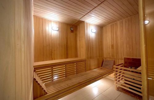 Historic Center Apartment | Studio with Marina View