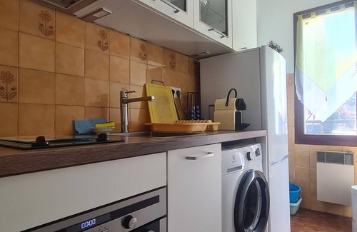 Collioure Apartment | Studio with Parking and Terrace in Charming Collioure