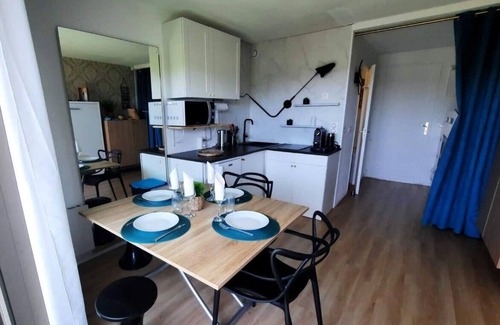 Guerande Apartment | Studio with pool in Guérande