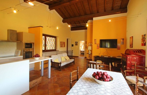 Castelnuovo di Garfagnana Villa | Stunning private villa for 10 people with WIFI, private pool, TV, terrace and parking