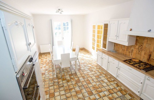 Saint-Jouan-des-Guerets House | Stunning private villa for 12 people with pool, WIFI, TV and terrace