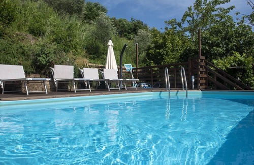 Terranuova Bracciolini House | Stunning villa for 8 people with private pool, WIFI, A/C, TV, patio, panoramic view and parking