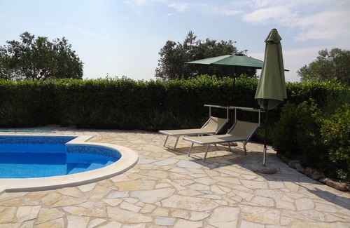 Martina Franca Villa | Stunning 1 bed trullo with private swimming pool & WiFi in the countryside