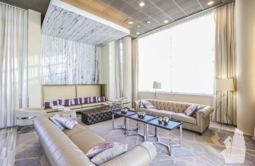 Downtown Chicago Apartment | Stunning 1 bedroom Apartment with Full Amenities by C9