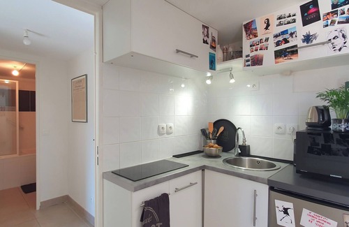 Montredon Apartment | Stunning 1BR Flat with terrace view on Calanques 1 min from the sea