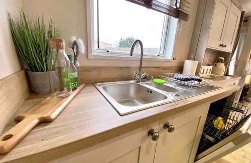 Padstow Apartment | Stunning 2-Bed Holiday lodge Nr Padstow