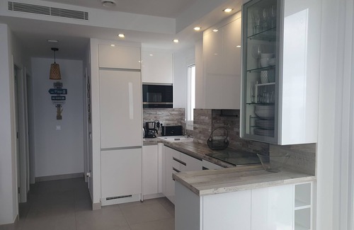 Torrox Apartment | Stunning 2 Bedroom Apartment in Bayview Hills (Nerja) with Panoramic Sea Views