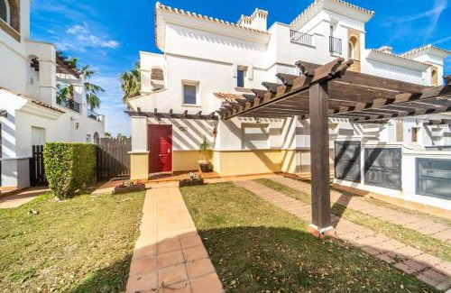 Roldan House | Stunning 2 bedroom townhouse - CE33LT