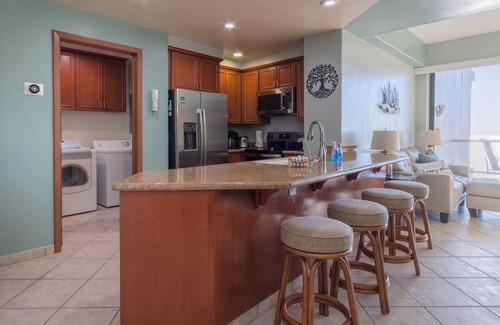 Puerto Penasco Condo | Stunning 24/7 Ocean Front Views & CLOSEST TO THE BEACH = Diamante 806 Phase 1