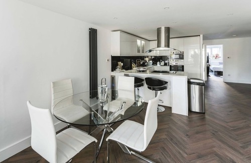 Westbourne Apartment | Stunning 2BD Apartment in Maida Vale