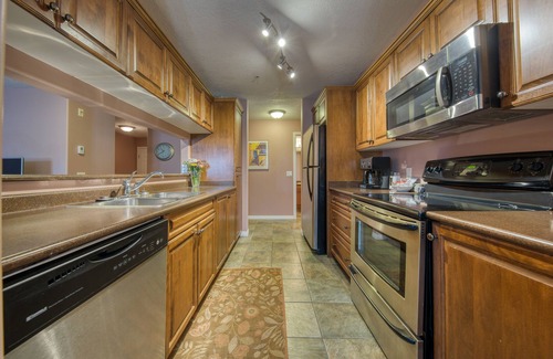 East Kootenay Condo | Stunning 2BR Condo, Radium Hot Springs, BC