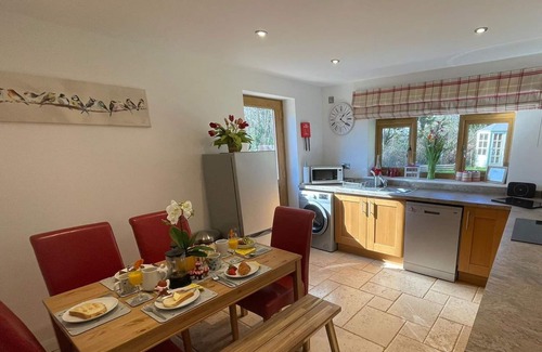 Liverton Cottage | Stunning 3 Bed Cottage in Rural Devon Setting