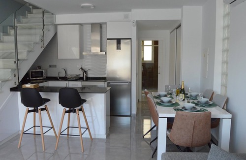 Los Alcazares House | Stunning 3 Bedroom Villa with Private Pool - Close to Beach