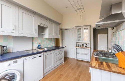 Bruntsfield Apartment | Stunning 3 Bedroom Flat in Bruntsfield